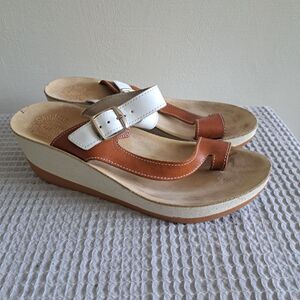 Fantasy Sandals Felisa Wedge Toe Womens EU 40 9 9.5 Leather Brown White Thong